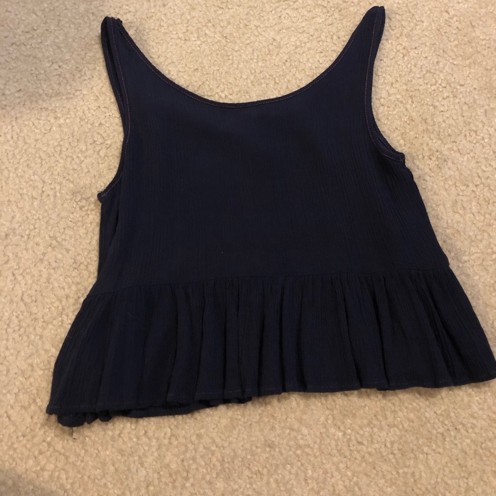 Cropped Tank - Picture 4 of 4